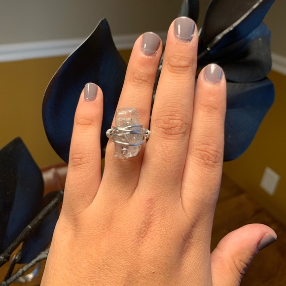 ❗️SOLD❗️ Clear Quartz - Picture 2 of 4